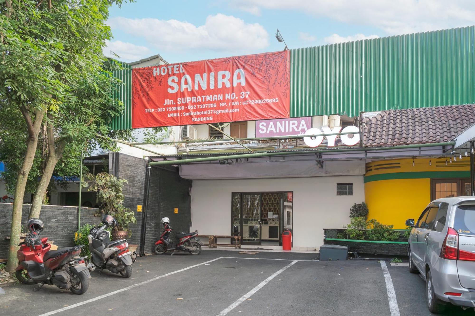 Collection O Hotel Sanira Bandung Exterior photo