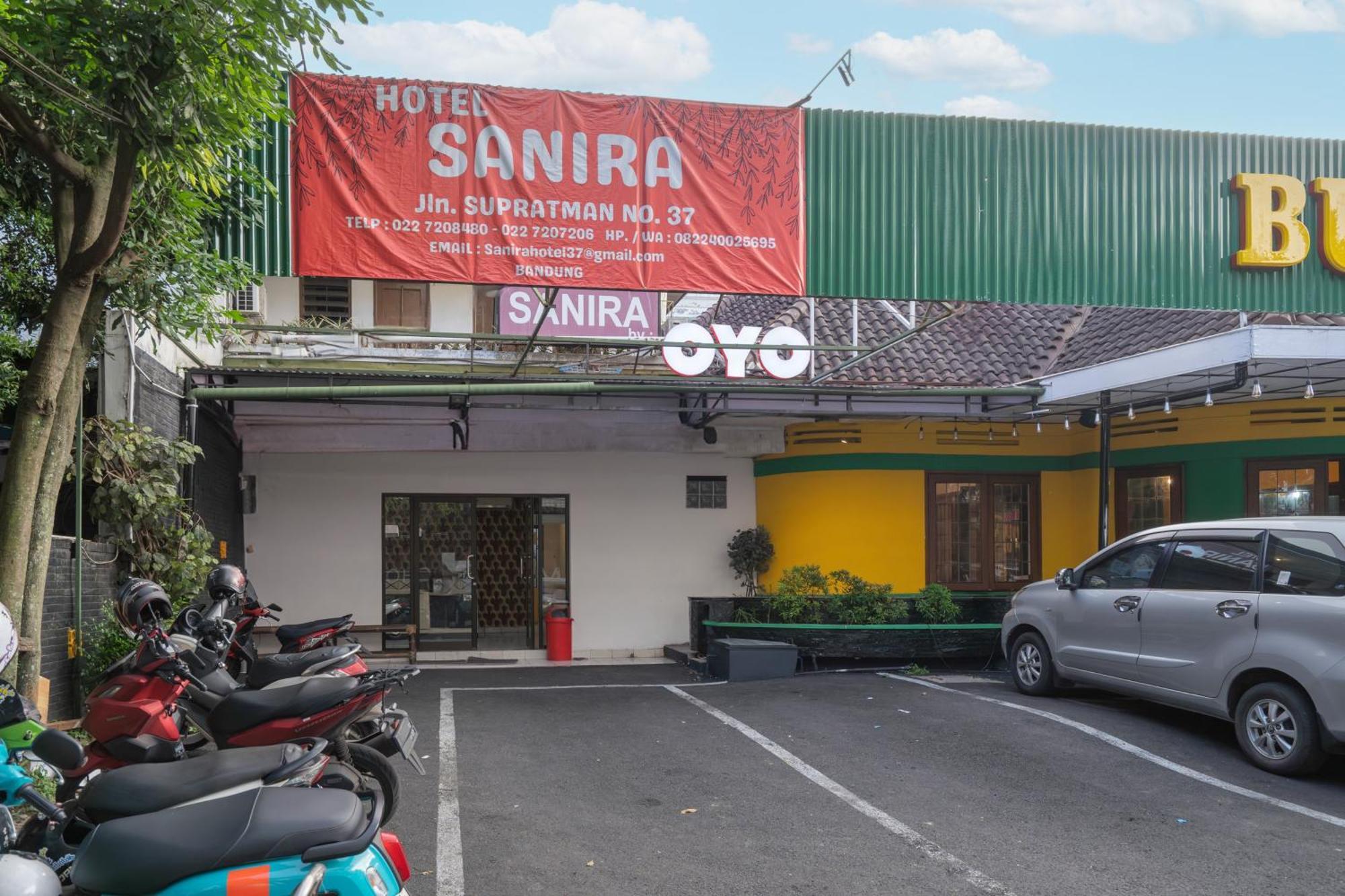 Collection O Hotel Sanira Bandung Exterior photo